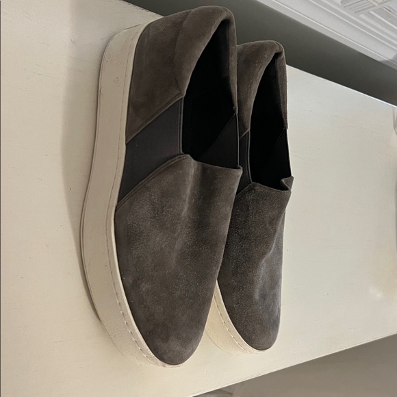 Vince Grey Slip On Sneakers - Picture 3 of 4